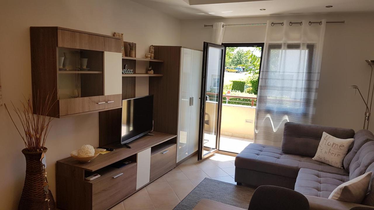 Alea Apartment